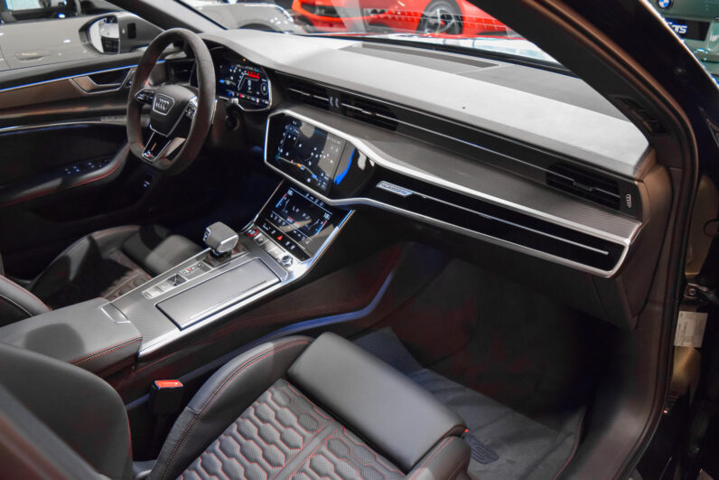 Audi RS6 Avant Performance lleno
