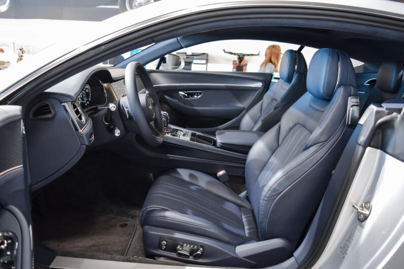 Bentley Continental GT lleno