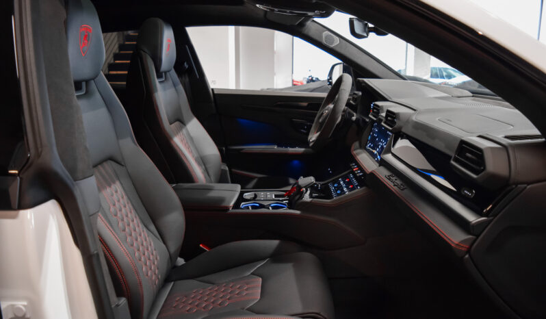 Lamborghini Urus SE lleno