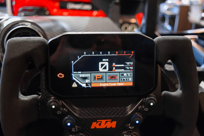 KTM X-Bow GT-X 1/100 FULL CARBON lleno