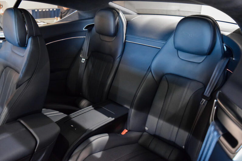 Bentley Continental GT lleno
