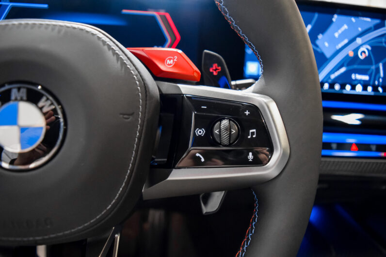 BMW M5 Touring lleno