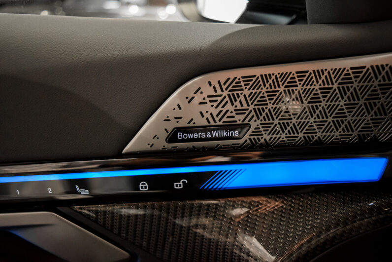 BMW M5 Touring lleno
