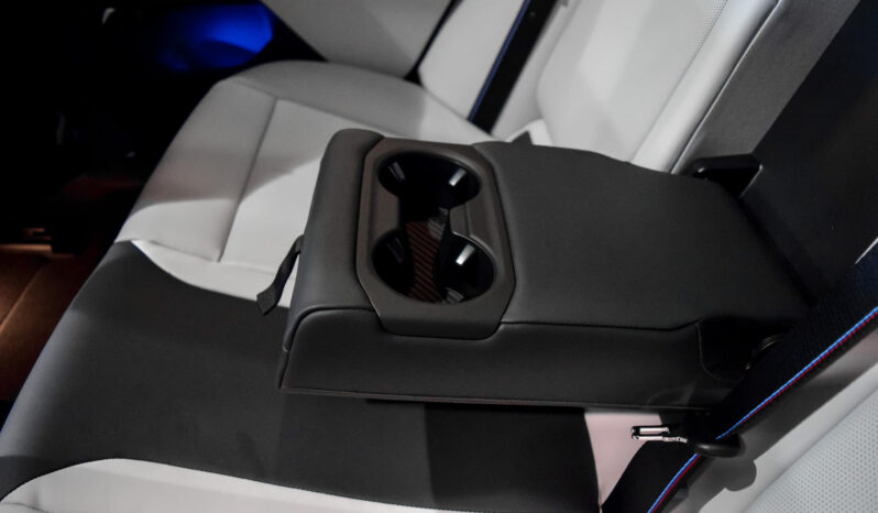 BMW M5 Touring lleno