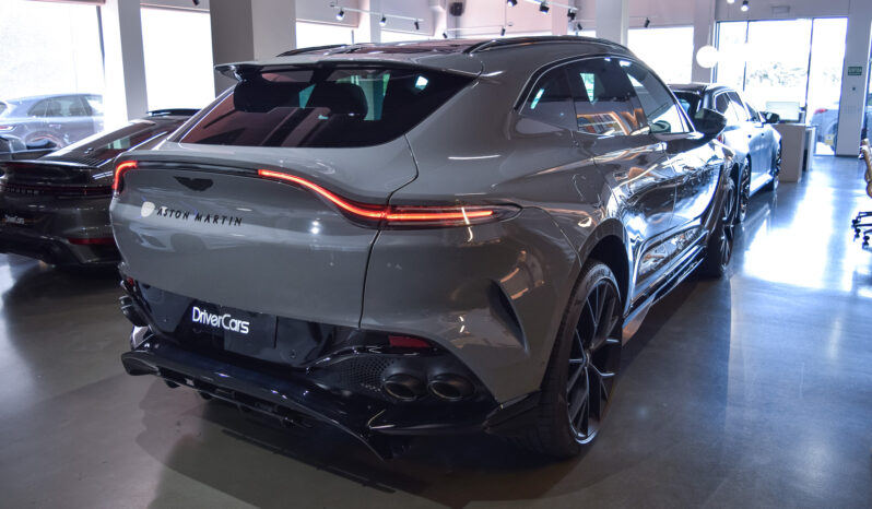 Aston Martin DBX 707 lleno