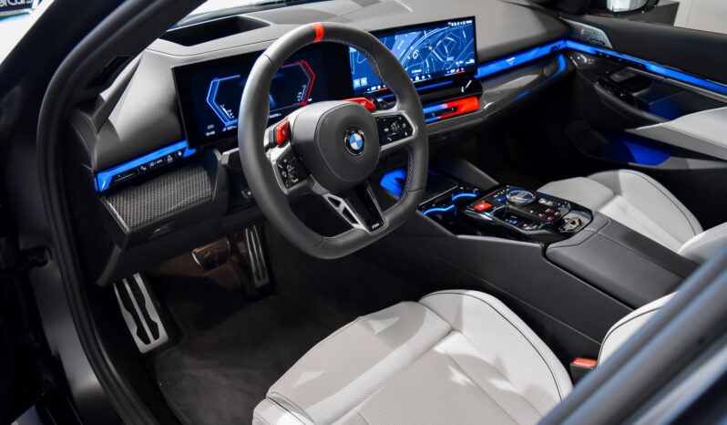 BMW M5 Touring lleno