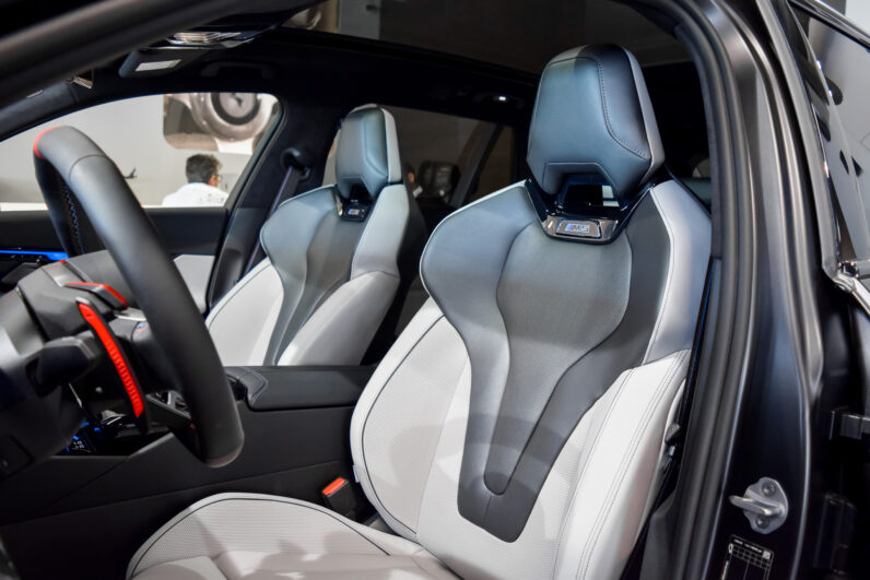 BMW M5 Touring lleno