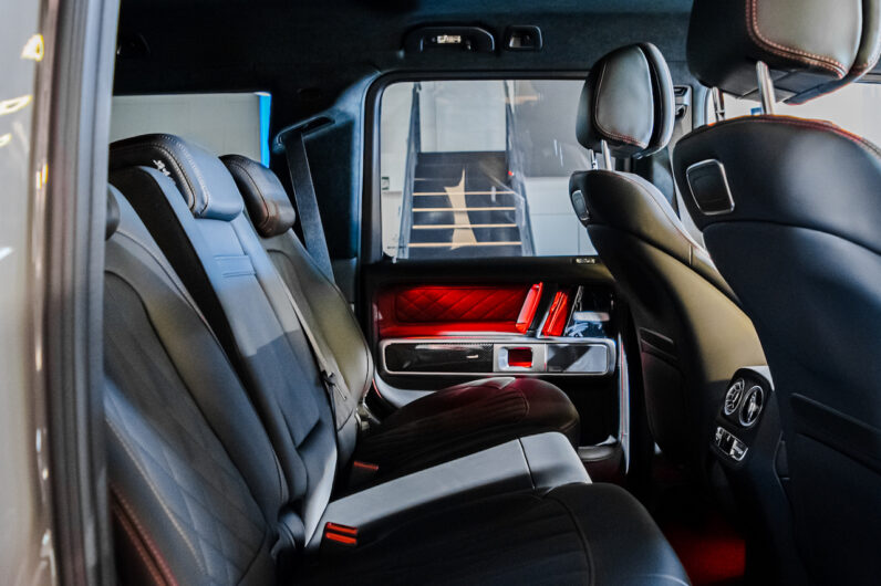 Mercedes G63 4×4² lleno