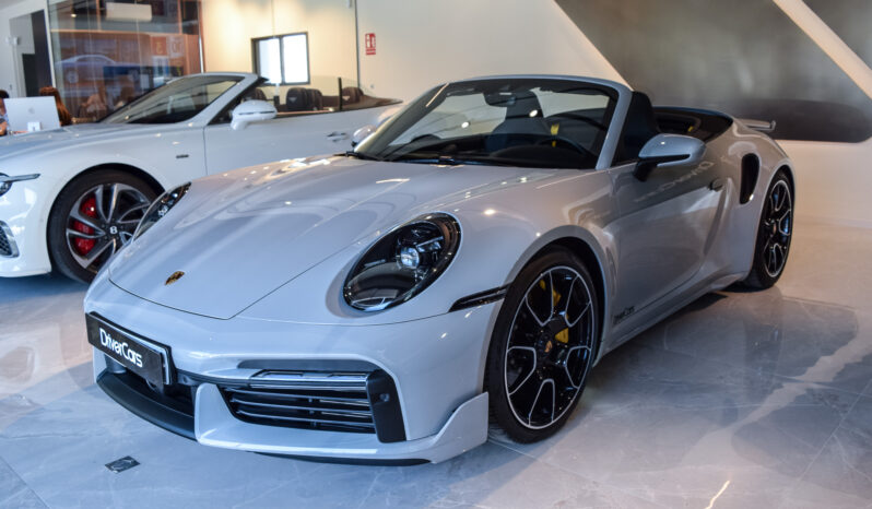 Porsche 911 Turbo S Cabrio lleno