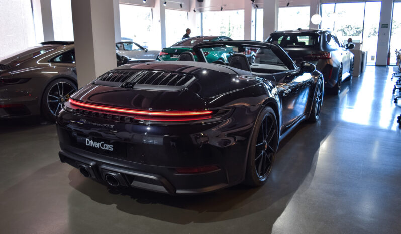 Porsche 911 Carrera GTS Cabrio lleno