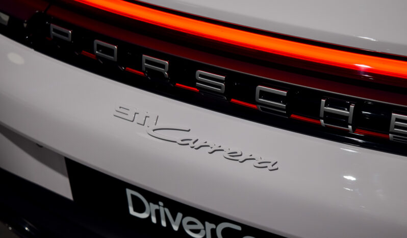 Porsche 911 Carrera Cabrio lleno