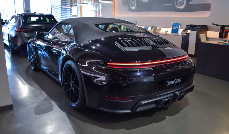 Porsche 911 Carrera GTS Cabrio lleno