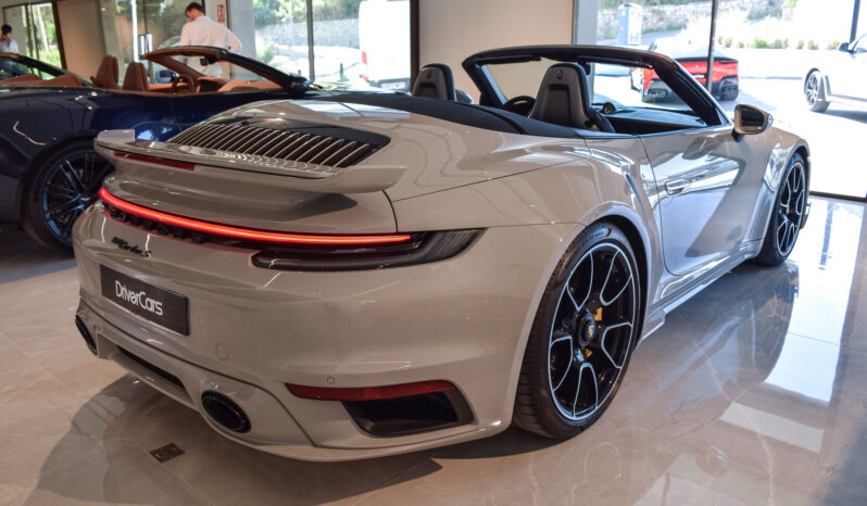 Porsche 911 Turbo S Cabrio lleno