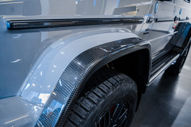 Mercedes G63 4×4² lleno