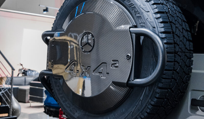 Mercedes G63 4×4² lleno
