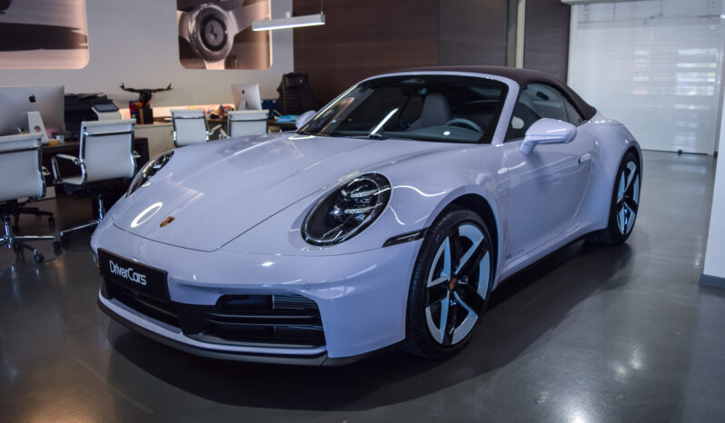 Porsche 911 Carrera Cabrio lleno