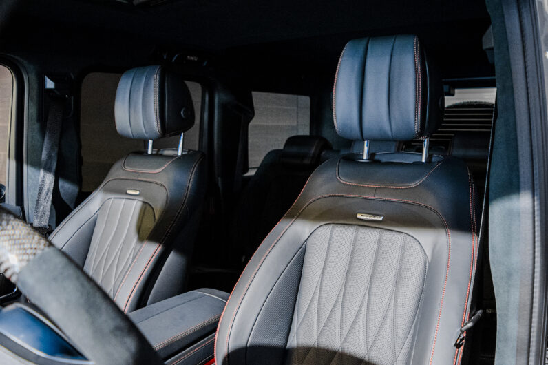 Mercedes G63 4×4² lleno