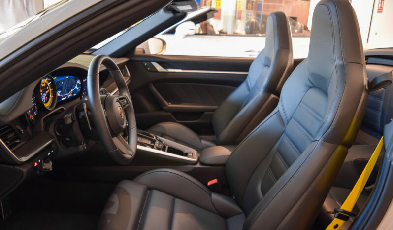 Porsche 911 Turbo S Cabrio lleno