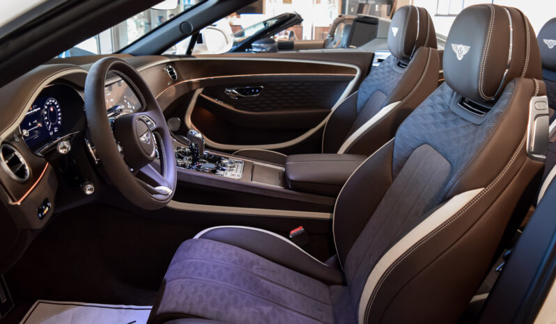 Bentley Continental GTC Speed Hybrid lleno