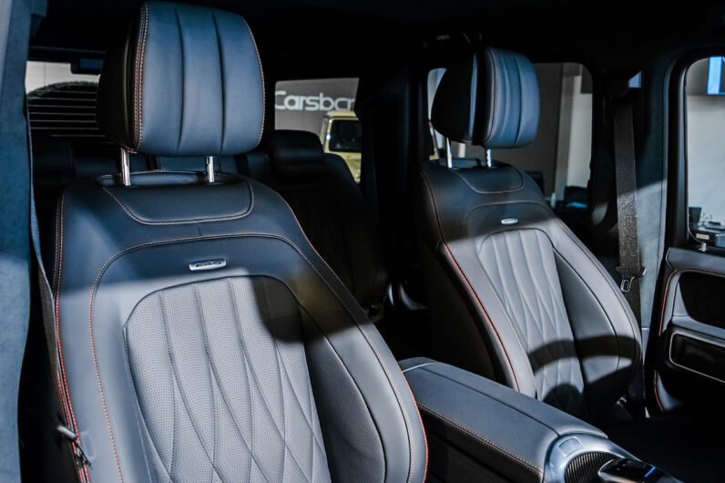 Mercedes G63 4×4² lleno