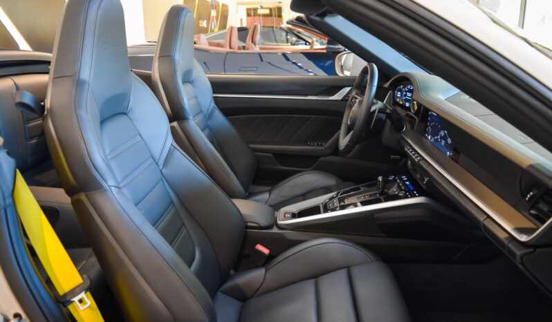 Porsche 911 Turbo S Cabrio lleno