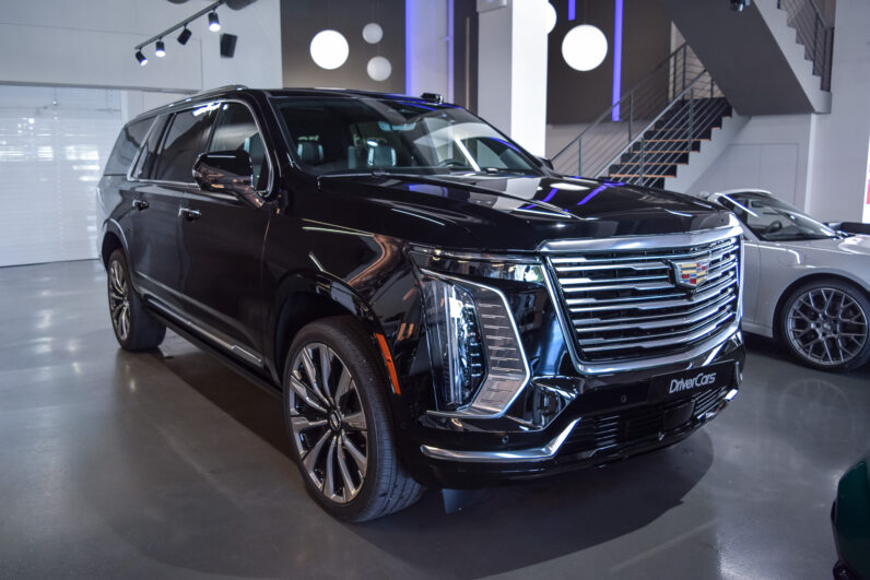 Cadillac Escalade 6.2 V8 Platinum Luxury ESV