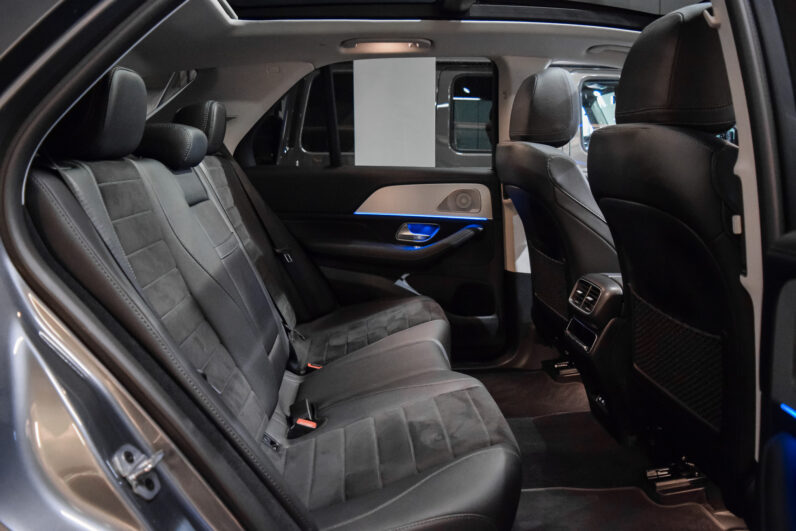 MERCEDES GLE 300d AMG LINE lleno