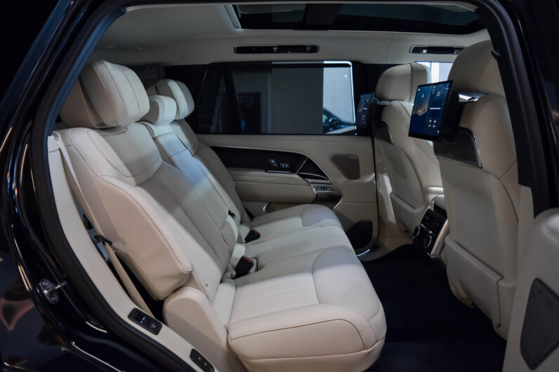 Range Rover Autobiography LWB 7p lleno