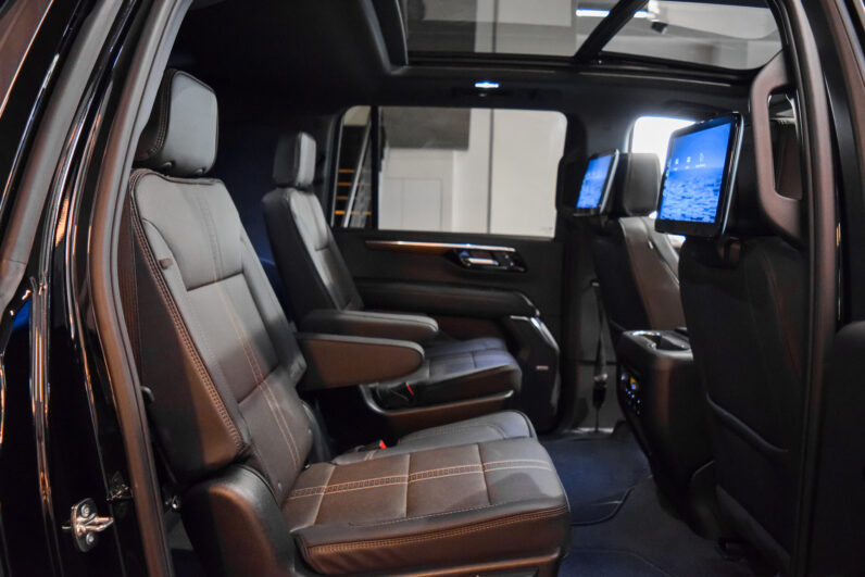 Chevrolet  Suburban High Country lleno