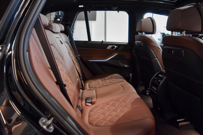 BMW X5 xDrive 50e M Sport Pro lleno