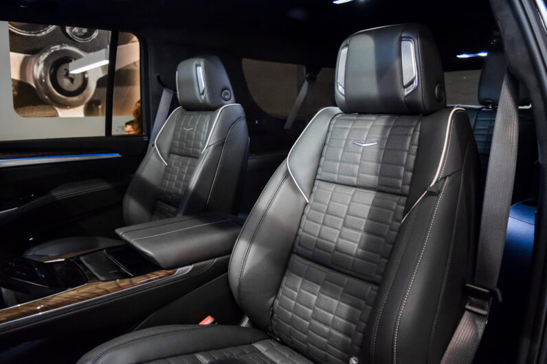 Cadillac Escalade 6.2 V8 Platinum Luxury ESV lleno