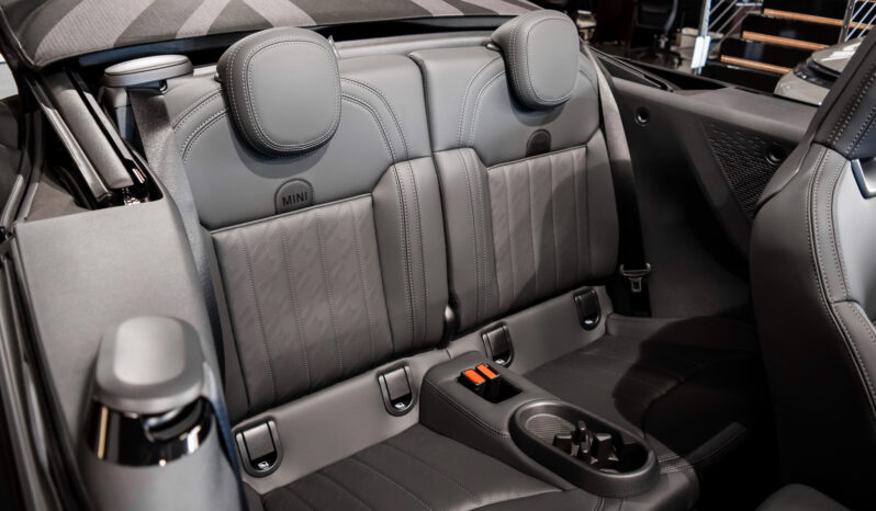 Mini John Cooper Works Cabrio lleno