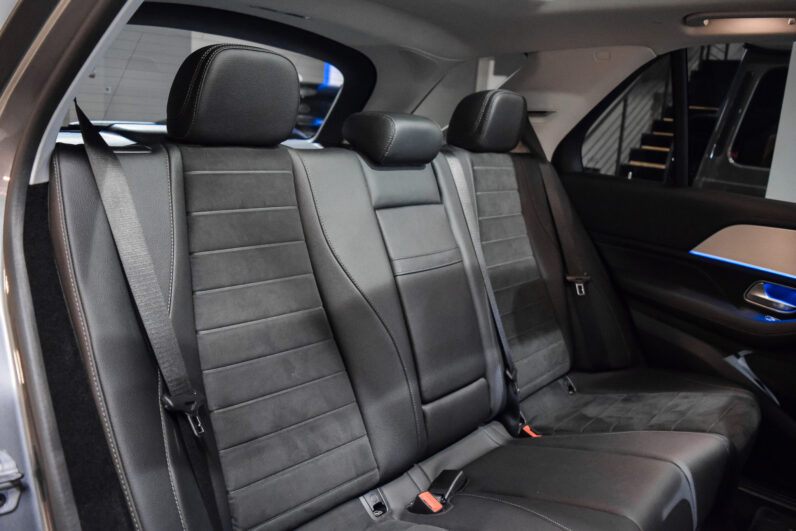 MERCEDES GLE 300d AMG LINE lleno