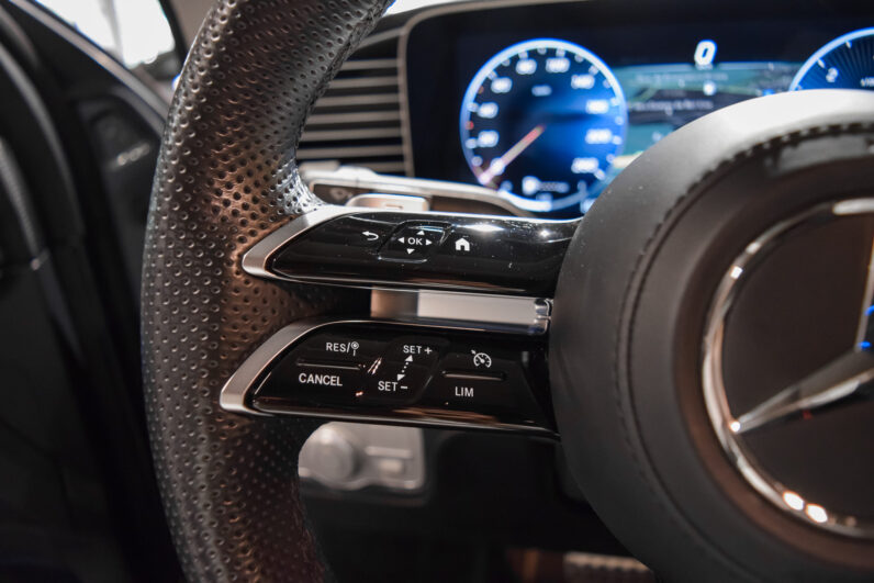 MERCEDES GLE 300d AMG LINE lleno