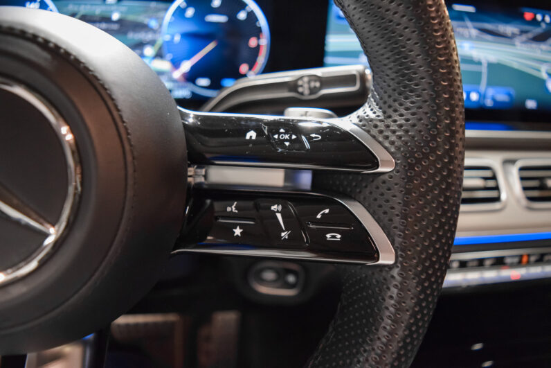 MERCEDES GLE 300d AMG LINE lleno