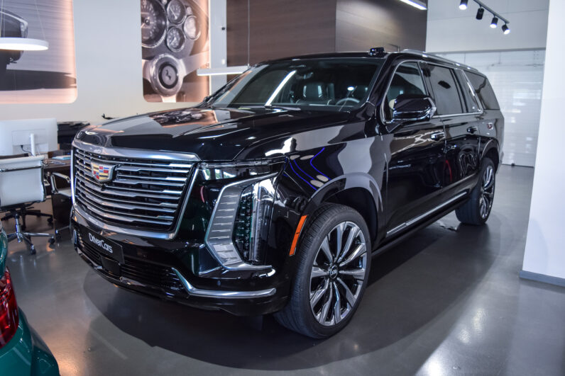 Cadillac Escalade 6.2 V8 Platinum Luxury ESV lleno