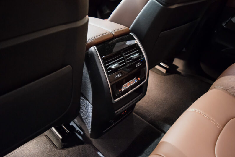 BMW X5 xDrive 50e M Sport Pro lleno