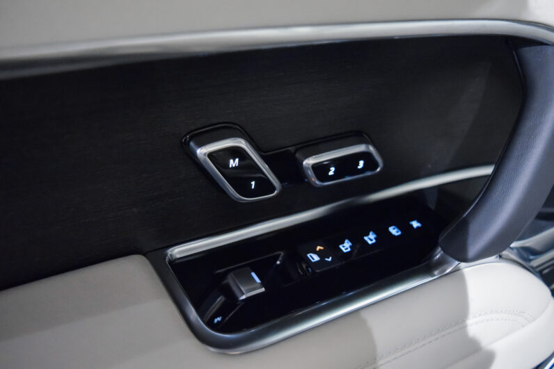 Range Rover Autobiography LWB 7p lleno