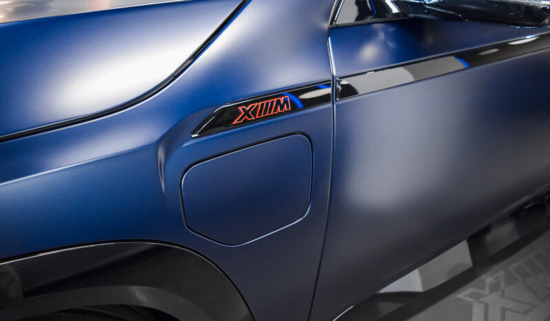 BMW XM Label Red lleno