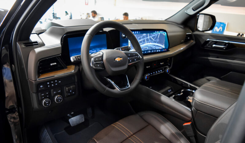 Chevrolet  Suburban High Country lleno