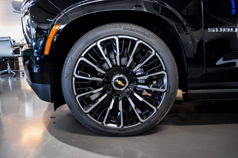 Chevrolet  Suburban High Country lleno