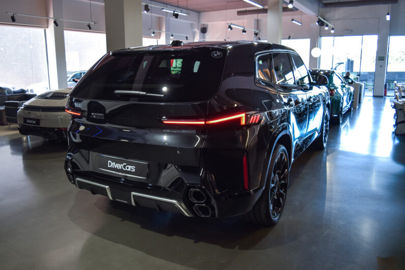BMW XM 50e lleno