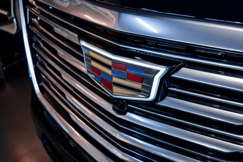 Cadillac Escalade 6.2 V8 Platinum Luxury ESV lleno