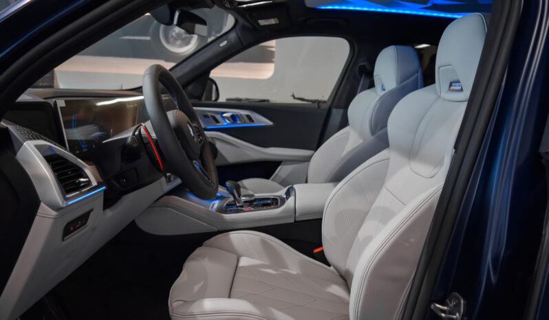 BMW XM Label Red lleno