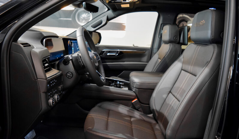 Chevrolet  Suburban High Country lleno