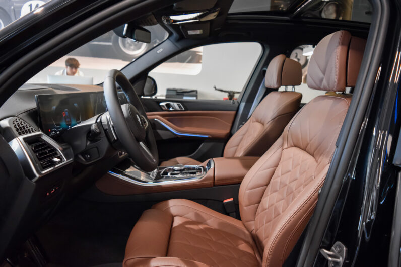 BMW X5 xDrive 50e M Sport Pro lleno