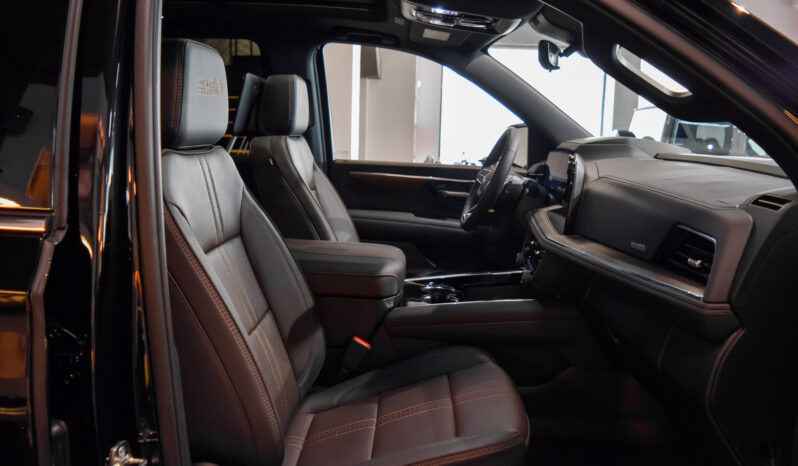 Chevrolet  Suburban High Country lleno