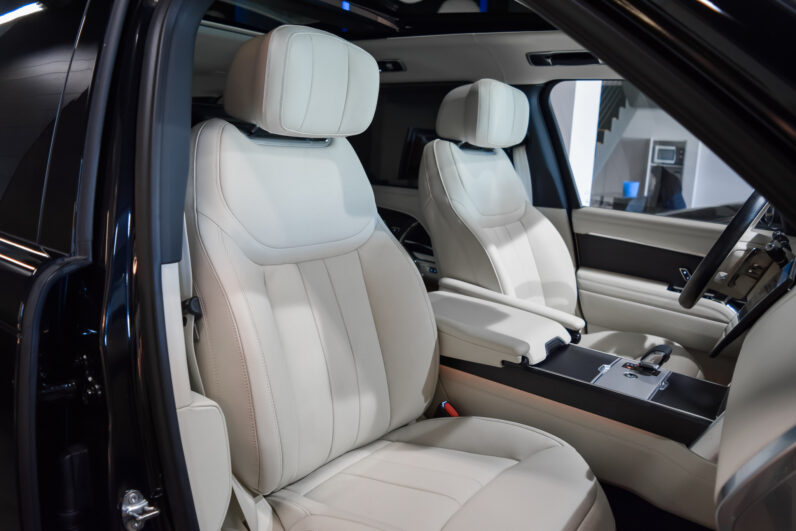 Range Rover Autobiography LWB 7p lleno
