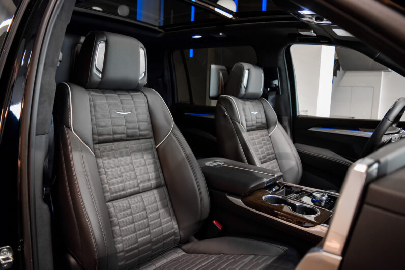 Cadillac Escalade 6.2 V8 Platinum Luxury ESV lleno