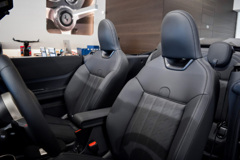 Mini John Cooper Works Cabrio lleno